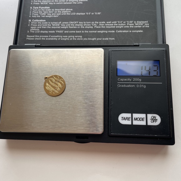 Vintage Yellow Gold Disc Charm Pendant M J B Engraved Monogram - Picture 7 of 7